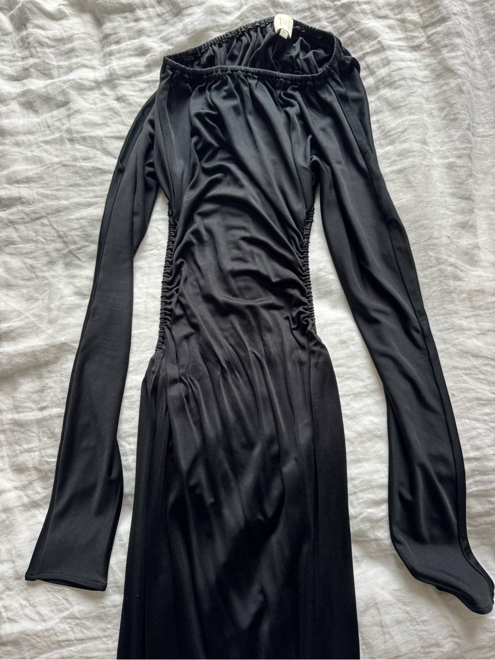 Black Long Sleeve Open-Back Maxi Dress - Picture 6 of 7
